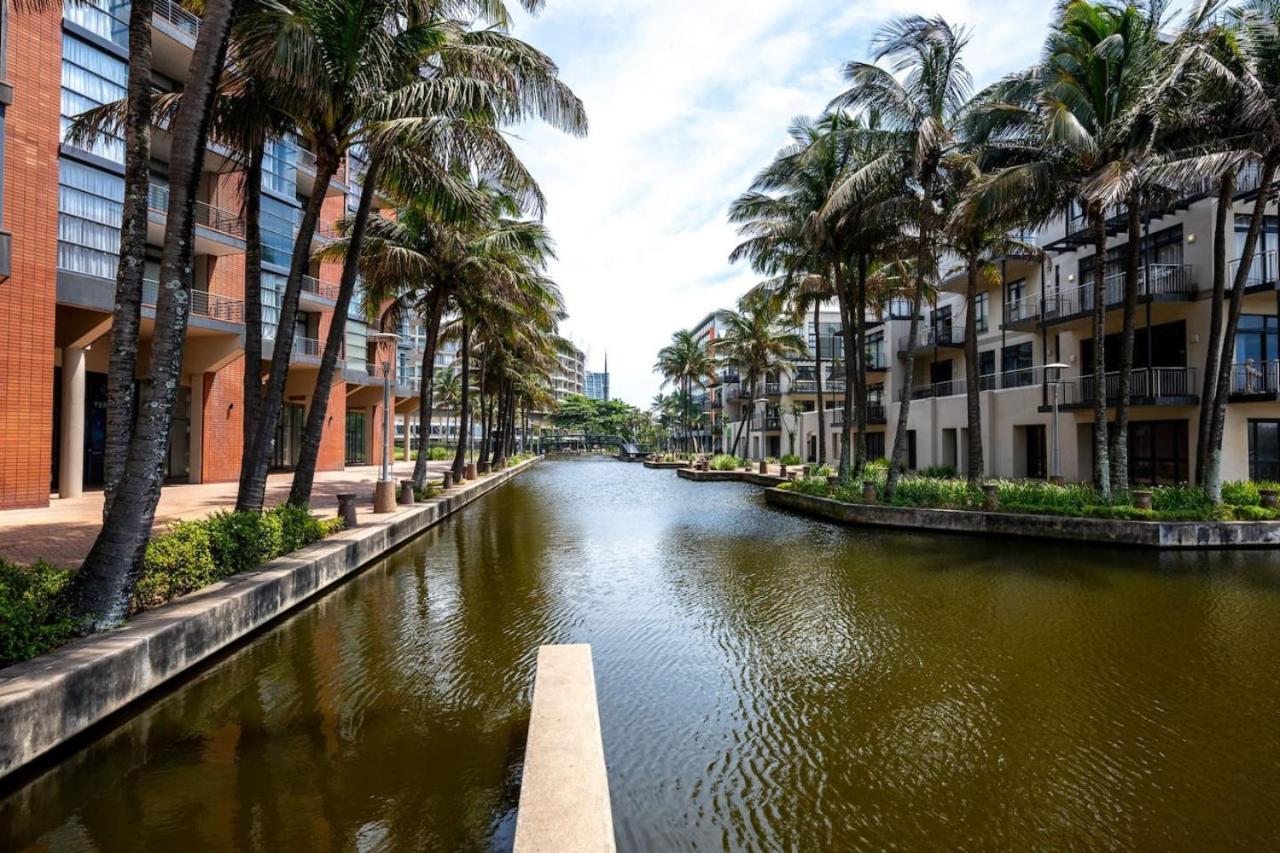 Stylish Two Bedroom In Point Bay 211 * Durban